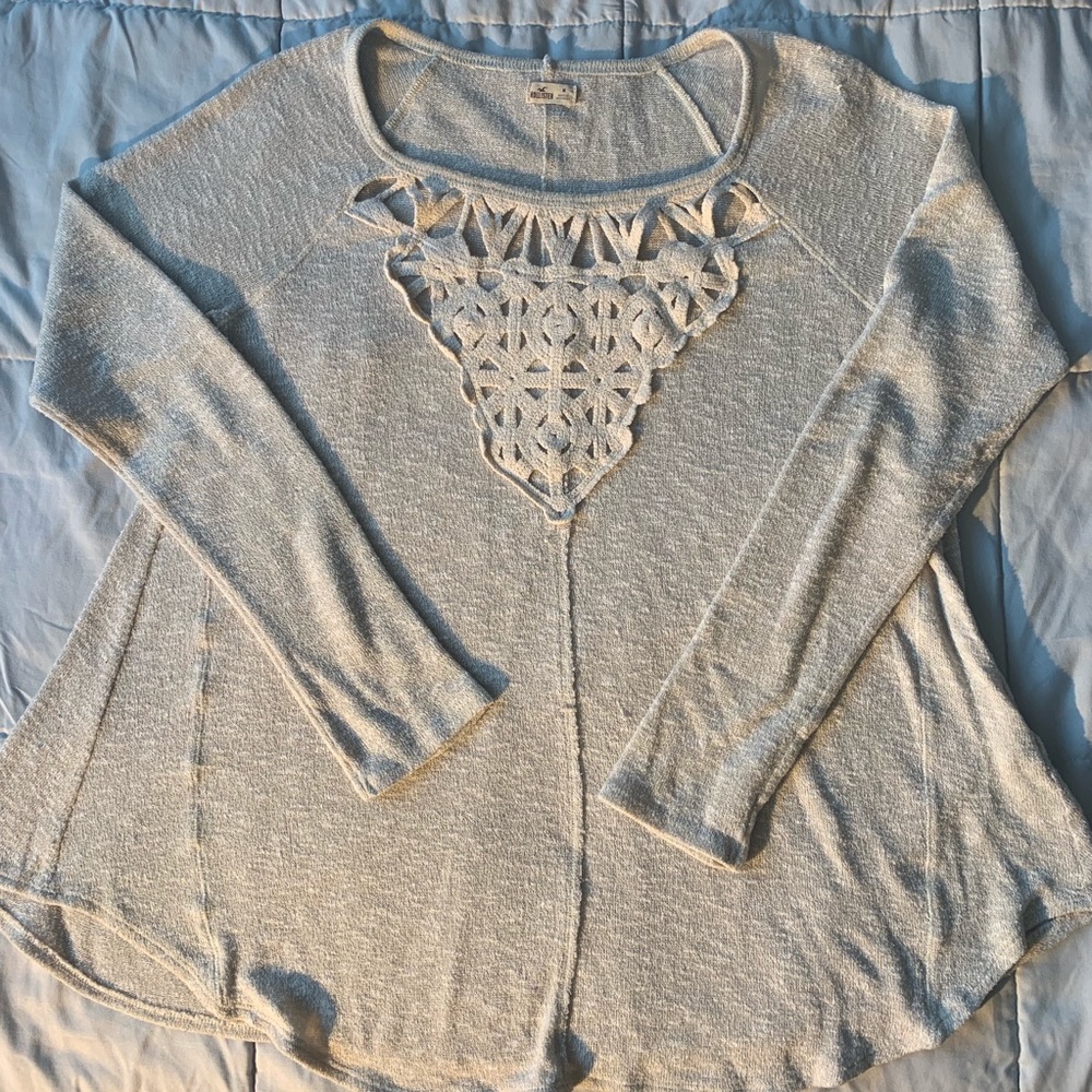 Dashing Hollister Pull Over Sweater in Cream/Ivory